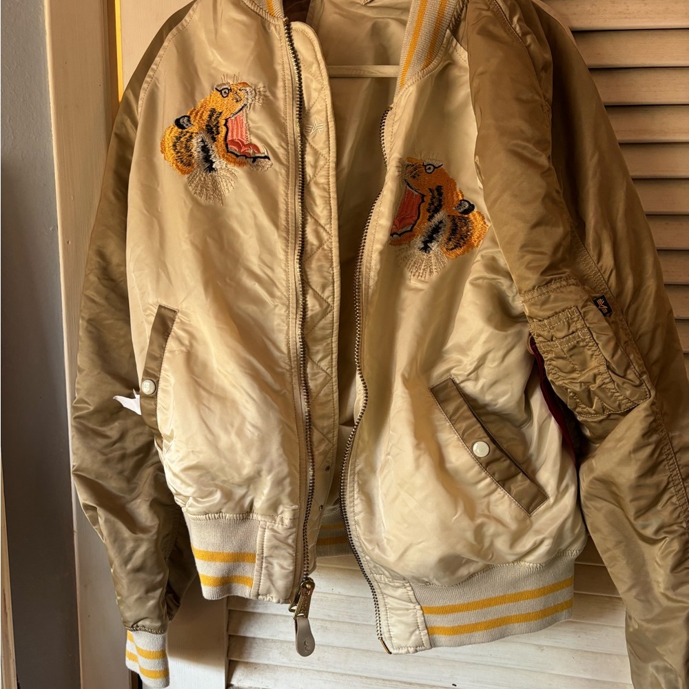 Alpha industries reversible jacket size XL